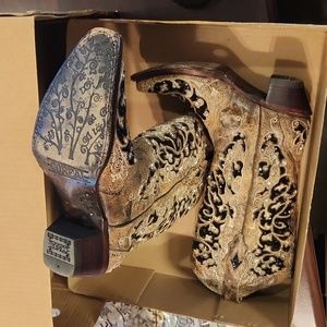 Corral Handcrafted Boots